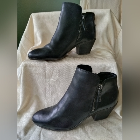 Frye women's double zipper ankle BROWN leather business casual short booties - Picture 2 of 10